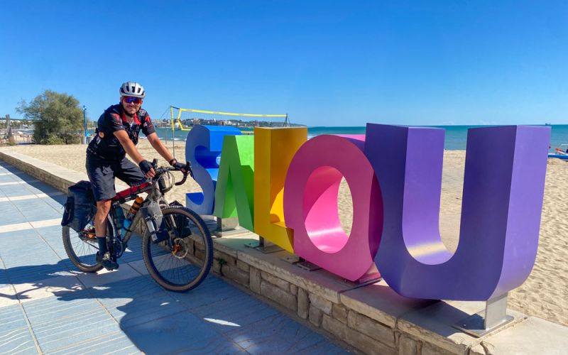 Robert Jansen fietst van Lyon naar Salou