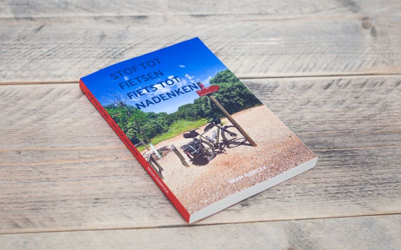Stof tot fietsen, fiets tot nadenken.